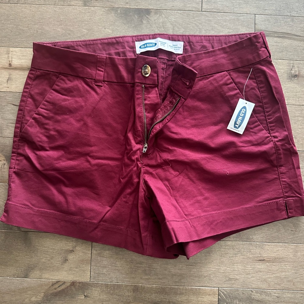 NWT Old Navy Burgundy everyday Shorts Casual Cotton Blend - size 12